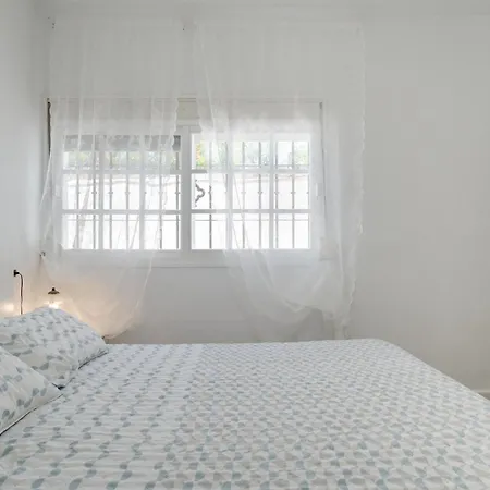 Apartment Mayo 2 *